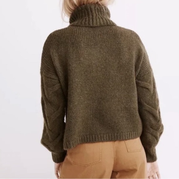 Like New!! Green Turtleneck sweater from Madewell! - Picture 7 of 7